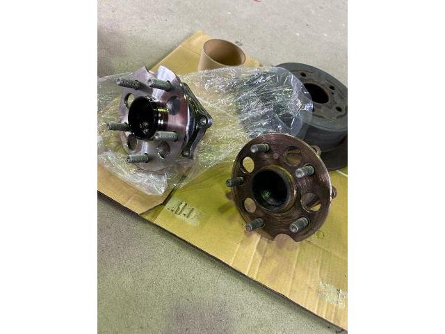 トヨタ　エスクァイア　リアハブベアリング交換