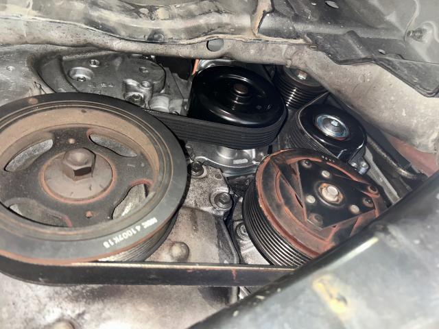 日産　セレナ　ウォーターポンプ交換