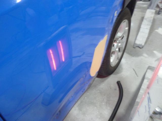 ジープ　ドア　修理　板金塗装