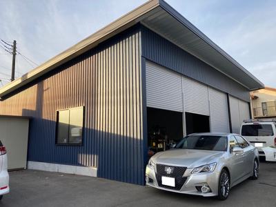 岡田自動車の画像