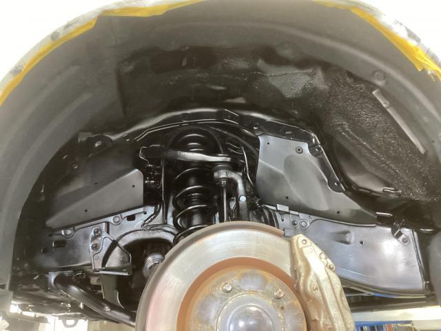 トヨタ　ランドクルーザー　塗装　下回り塗装　アンダーコート　シャーシブラック　