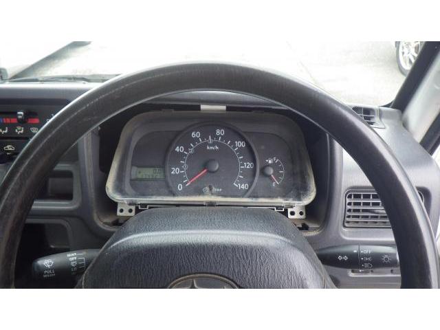 スバル　サンバートラック　電装系修理 バッテリー上がり　メーターバックライトが異常点灯
