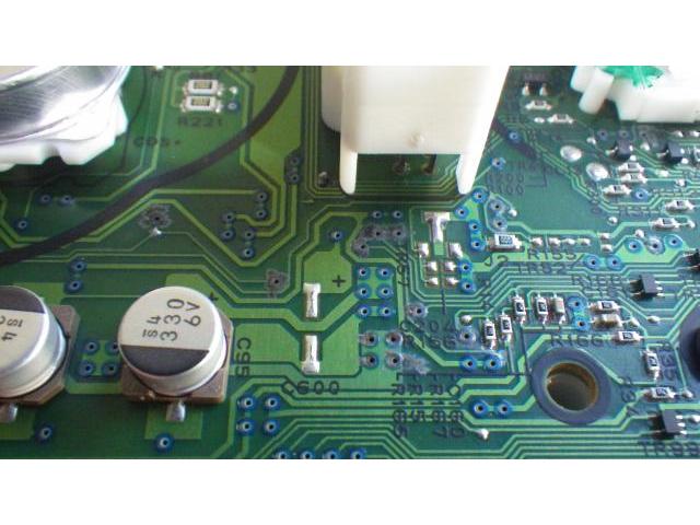 スバル　サンバートラック　電装系修理 バッテリー上がり　メーターバックライトが異常点灯
