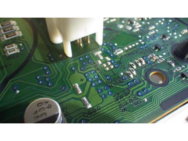 スバル　サンバートラック　電装系修理 バッテリー上がり　メーターバックライトが異常点灯
