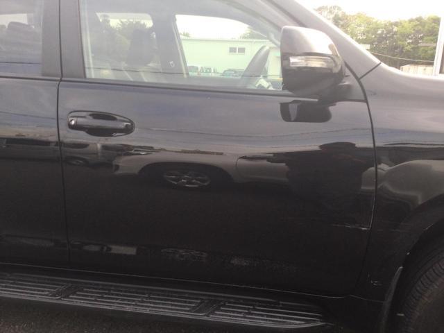 プラド　右側面修理　鈑金塗装　板金塗装　事故車修理　キズへこみ修理　糟屋郡 須恵町 福岡　安い 上手い 貴方へおすすめ 口コミ 評判 良いお店