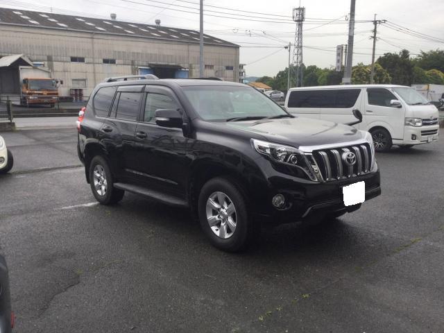 プラド　右側面修理　鈑金塗装　板金塗装　事故車修理　キズへこみ修理　糟屋郡 須恵町 福岡　安い 上手い 貴方へおすすめ 口コミ 評判 良いお店