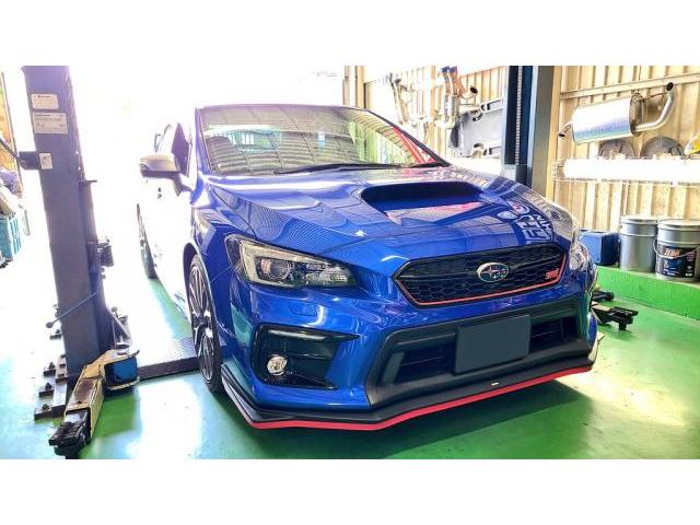 WRX VAに、ご注文いただいたLEDテールランプ HAYABUSAのお取り付けを！
WRブルーパールにとてもよく似合っています！
ありがとうございました！！