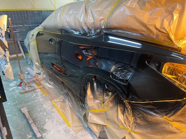 レクサスRX450h ドア交換　フェンダー鈑金修理【神戸市でのお車の傷へこみ直し、鈑金塗装お任せください】