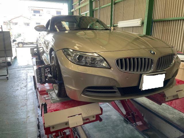 BMW Z4 四輪アライメント測定・調整