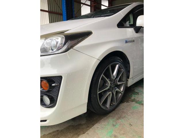 トヨタ　プリウス　G's 18インチ　持ち込みタイヤ交換　
低扁平　横浜市　ハイブリッド車　港北区　都筑区　緑区