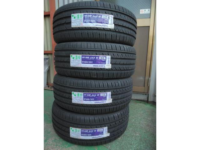 トヨタ　クラウンハイブリッド　18インチ新品タイヤ持ち込み交換