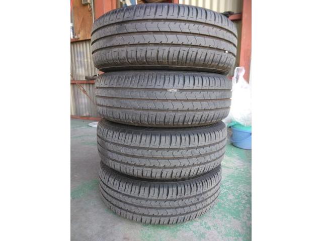 ホンダ　フィット　コンパクトカー　14インチ中古タイヤ持ち込み交換