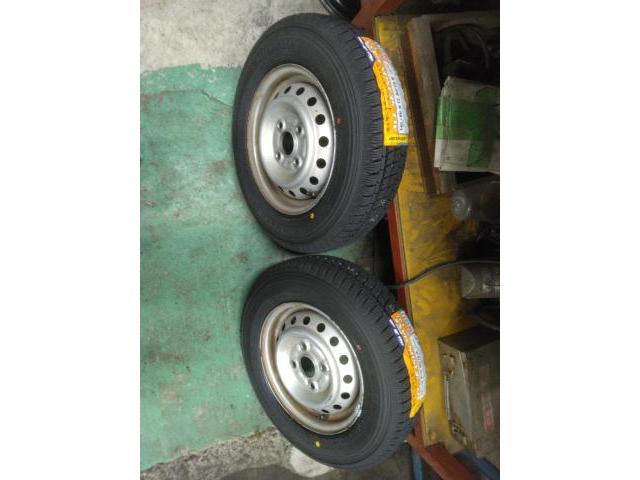 スズキ　エブリイ　軽貨物　12インチ新品LTオールシーズンタイヤ持ち込み交換