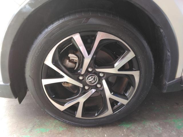 トヨタ　Ｃ－ＨＲハイブリッド ＳＵＶ 18インチ新品タイヤ持ち込み交換