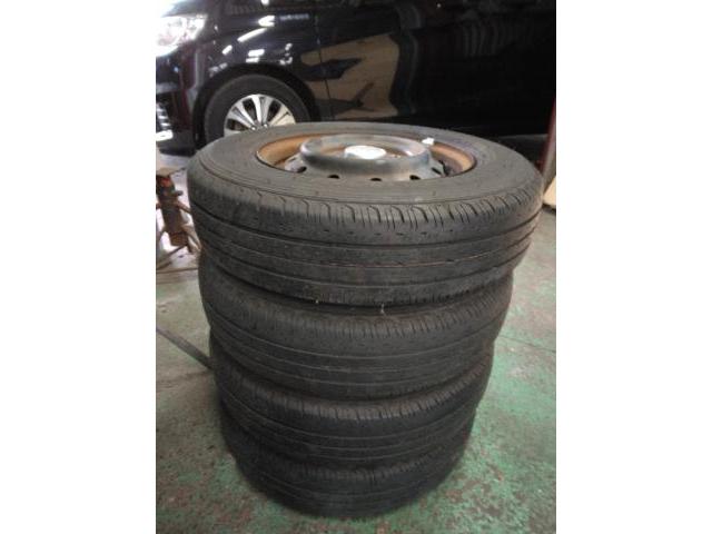 日産 NV100クリッパーバン 軽貨物 12インチ中古LTタイヤ持ち込み交換