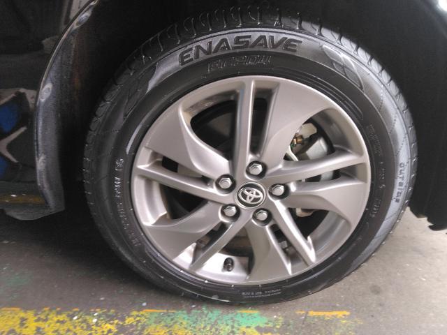 トヨタ　シエンタハイブリッド　15インチ中古タイヤ持ち込み交換