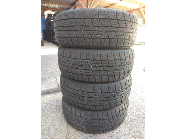 アウディ　Ａ１　16インチ中古スタッドレスタイヤ持ち込み交換