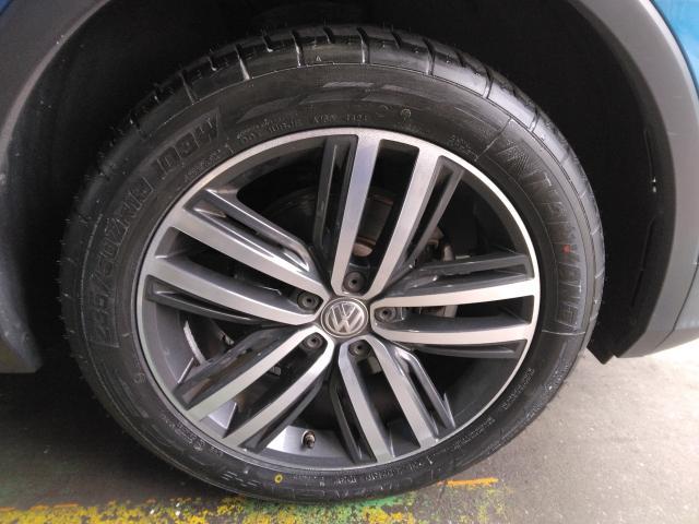 フォルクスワーゲン　ティグアン　SUV 19インチ新品タイヤ持ち込み交換