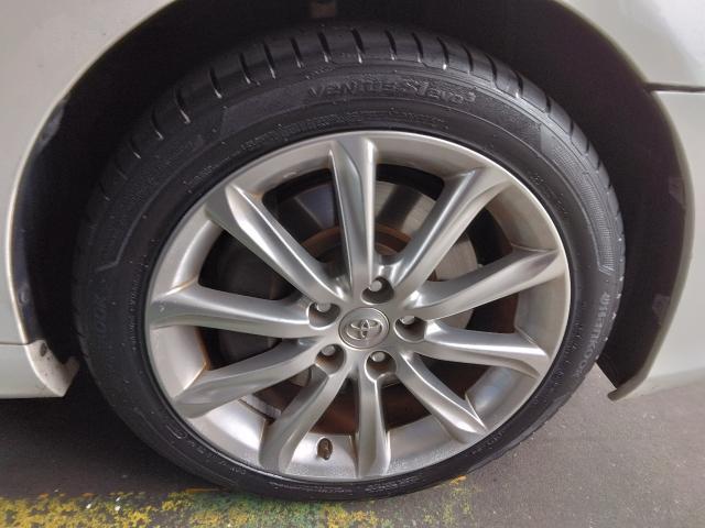 トヨタ　マークＸ　18インチ新品タイヤ持ち込み交換