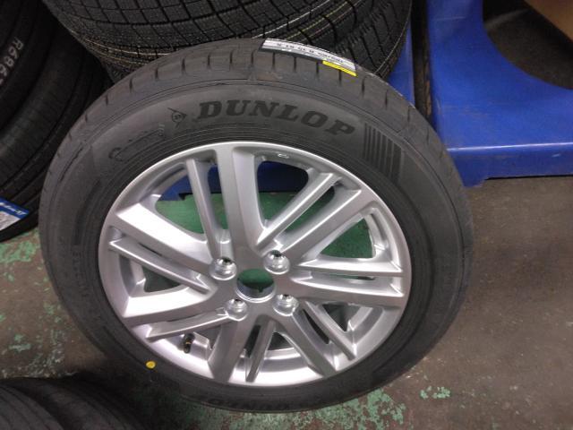 スズキ　ソリオ　15インチ新品タイヤ持ち込み交換
