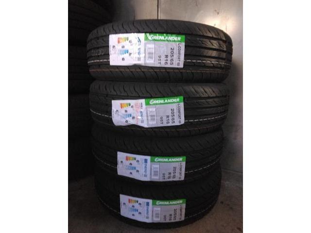 日産　ティアナ　16インチ新品タイヤ持ち込み交換