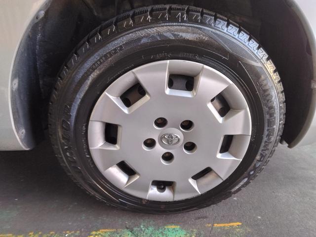 トヨタ　アイシス　ミニバン　15インチ中古スタッドレスタイヤ持ち込み交換