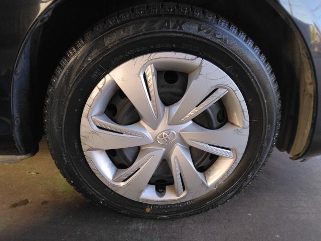 トヨタ　シエンタハイブリッド　15インチ中古スタッドレスタイヤ持ち込み交換