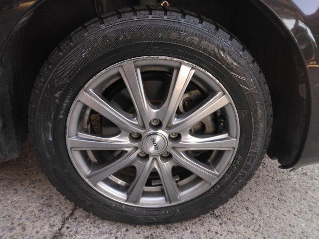 トヨタ　シエンタハイブリッド　15インチ中古スタッドレスタイヤ持ち込み交換