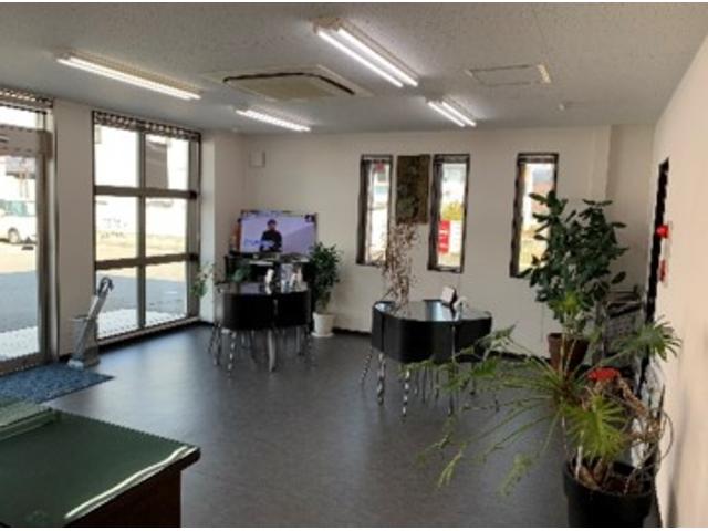 株式会社　山口オートガラス　ＪＡＧＵ5