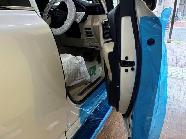 トヨタ　ランドクルーザー　セキュリティ取付させていただきました。