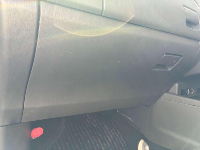 トヨタ　プリウスα　その他電装系取付　CN-F1X10C1Dの取り付けをさせていただきました。