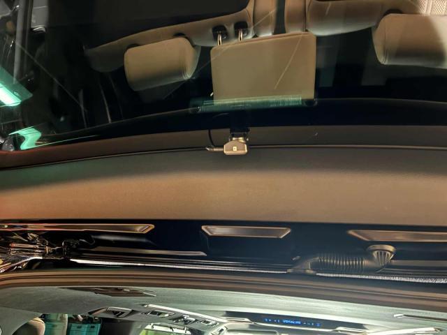 トヨタ　アルファード　その他電装系取付　取り外し作業ご依頼いただきました。