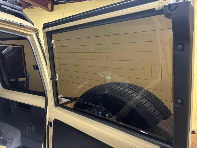 トヨタ　ランドクルーザー７０　その他電装系取付　ナビスピーカーカメラETC等　拡張、取付を行わせていただきました。