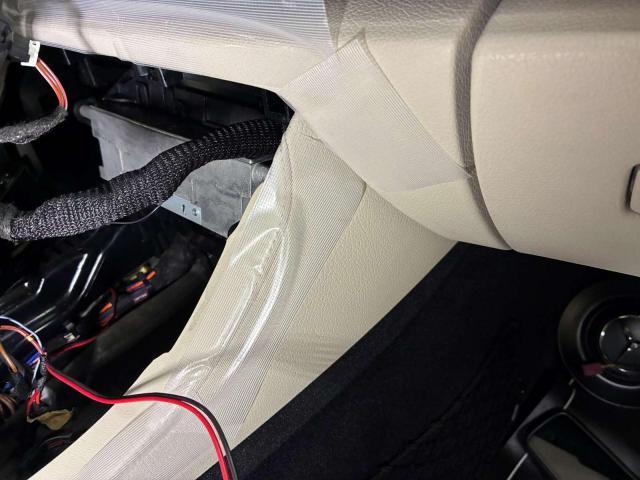 メルセデスＡＭＧ　Ｅクラス　その他電装系取付　デジタルインナーミラー　取り付けさせていただきました。