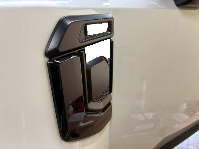 トヨタ　ランドクルーザー　セキュリティ取り外し　パンテーラ移設の為、脱着作業を行いました。