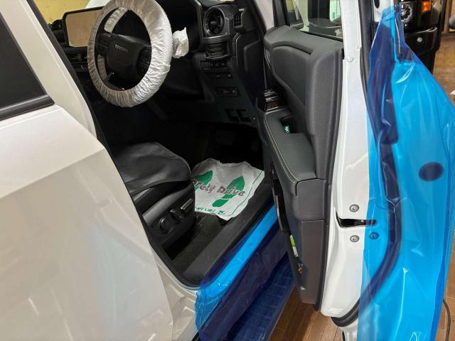 トヨタ　ランドクルーザー　セキュリティ取り外し　パンテーラ移設の為、脱着作業を行いました。