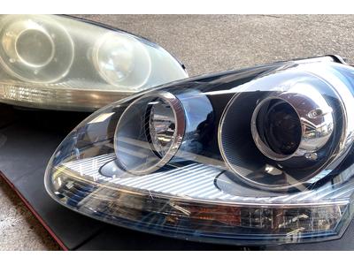 ヘッドライトレンズのリペア