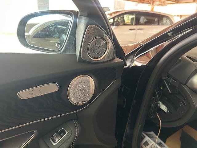 メルセデスＡＭＧ　Ｃクラス　電装パーツ取付 アンビエントライト６４色化　大阪　堺　岸和田
