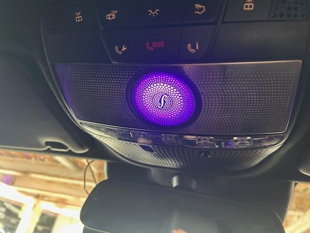 メルセデスＡＭＧ　Ｃクラス　電装パーツ取付 アンビエントライト６４色化　大阪　堺　岸和田
