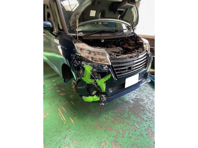 トヨタ　ルーミー　フロントバンパー　修理　交換　リサイクルパーツ　大阪　堺市