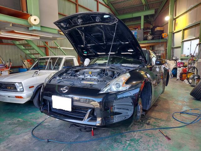 日産　フェアレディZ　Z34の、車検整備作業を、お預かりさせて頂きます。