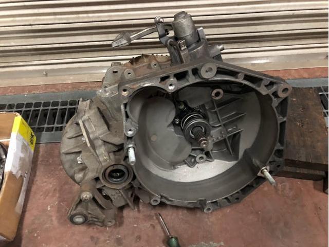 アルファロメオ　ミト　Alfa-Romeo　MiTo　ディーゼル　クラッチ　フライホイール　交換　輸入車　希少車両　【広島市　中区　南区　西区　東区　安佐南区　安佐北区　佐伯区】