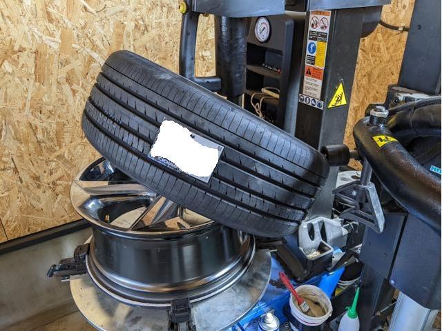クラウン　タイヤ交換！！