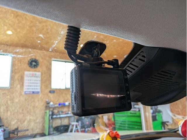 CLS220ｄ　前後ドライブレコーダー取付！！