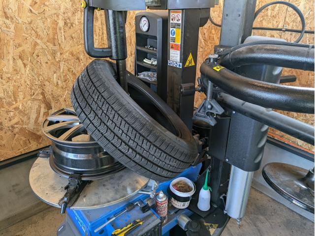 インプレッサ　タイヤ交換！！