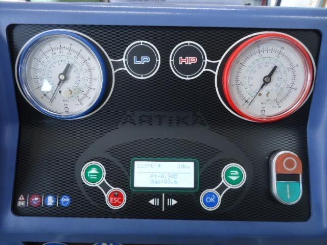 ホンダ N-BOX エアコンガスクリーニング