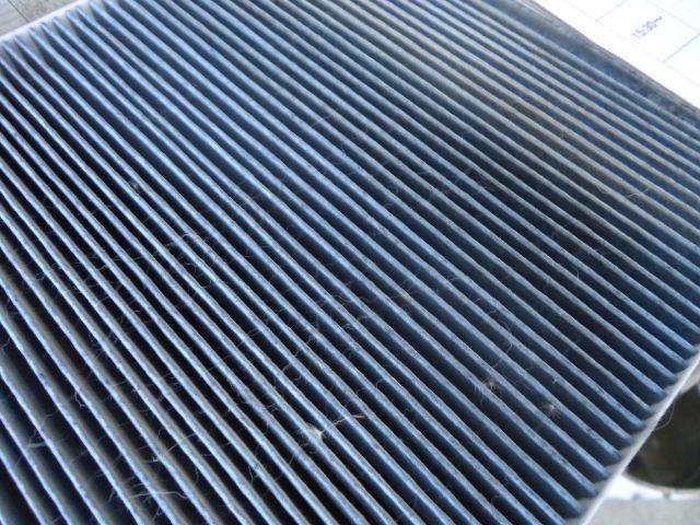 ホンダ シャトル エアコンフィルター交換