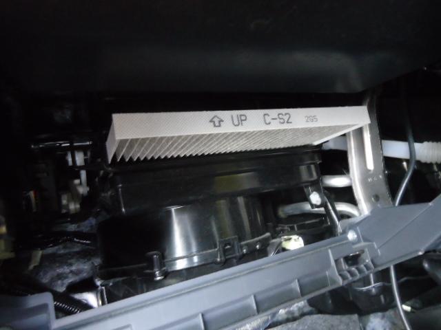 マツダ フレアクロスオーバー エアコンガスクリーニング＆エアコンフィルター交換