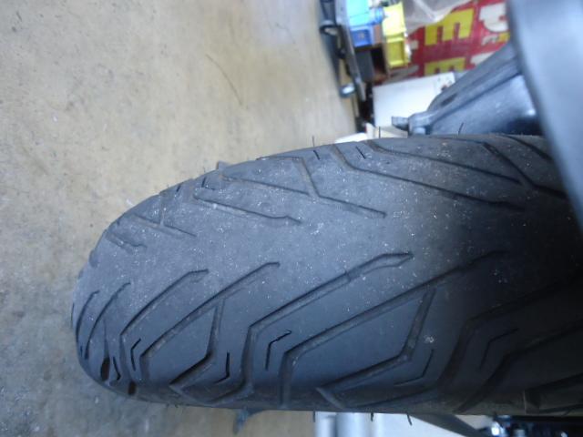 ホンダ PCX タイヤ交換