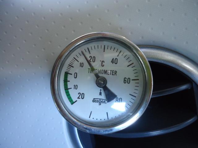 日産 モコ ヘッドライトコーティング(ピカリンコート)＆エアコンガスクリーニング